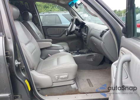 2003 Toyota Sequoia Limited V8 z USA, uszkodzony, nr VIN 5TDBT48A13S202514